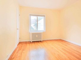 Home for Sale Auburndale, Queens