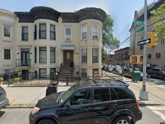 Multi-family for Pre-foreclosure Borough Park, Brooklyn