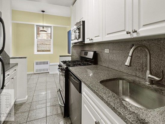 Condo for Sale Woodside, Queens