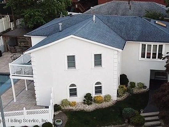 Single-family for Sale Princes Bay, Staten Island