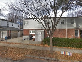 Home for Pre-foreclosure Bayside, Queens