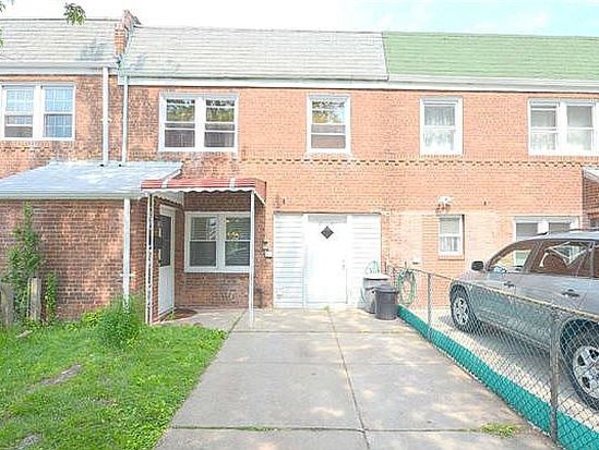 Single-family for Pre-foreclosure Auburndale, Queens