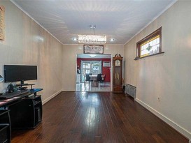 Home for Sale Auburndale, Queens