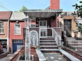 Home for Sale Maspeth, Queens