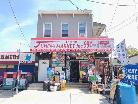 Single-family for Sale Maspeth, Queens