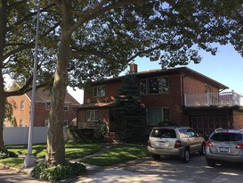 Home for Sale Auburndale, Queens