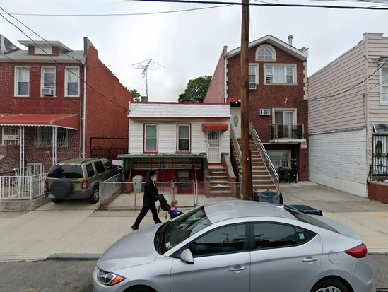 Single-family for Pre-foreclosure Wingate, Brooklyn