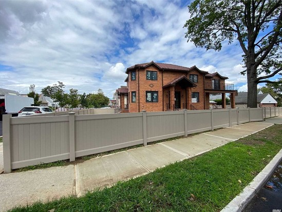 Single-family for New construction Flushing, Queens