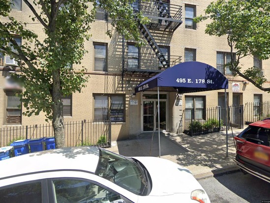 Condo for Sale East Tremont, Bronx