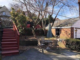 Home for Sale Douglaston, Queens