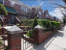 Home for Sale Maspeth, Queens