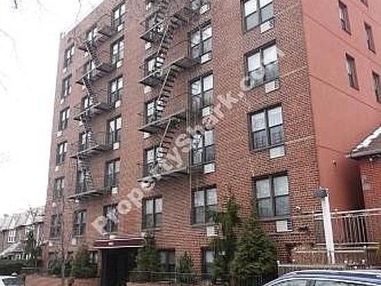 Condo for Sale Sunnyside, Queens