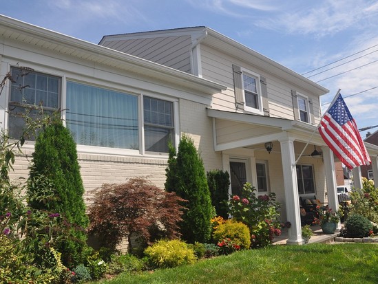 Single-family for Sale Belle Harbor, Queens