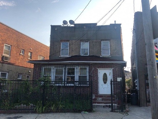 Single-family for Pre-foreclosure / auction Soundview, Bronx