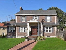 Home for Sale Douglaston, Queens