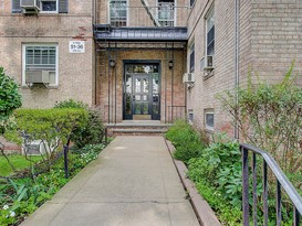 Home for Sale Woodside, Queens