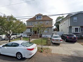 Home for Pre-foreclosure Mariners Harbor, Staten Island