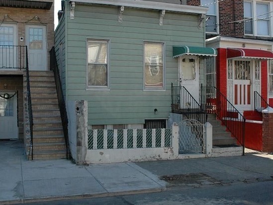 Single-family for Sale Wingate, Brooklyn