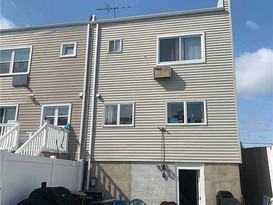 Home for Sale Throggs Neck, Bronx