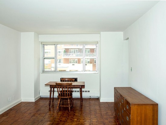 Condo for Sale Woodside, Queens