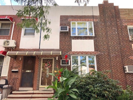 Single-family for Sale Elmhurst, Queens