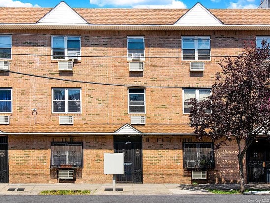 Single-family for Sale Mott Haven, Bronx