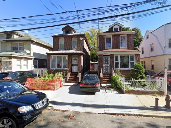 Single-family for Pre-foreclosure / auction East Flatbush, Brooklyn