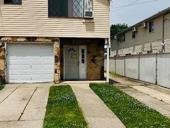 Single-family for Sale Arden Heights, Staten Island