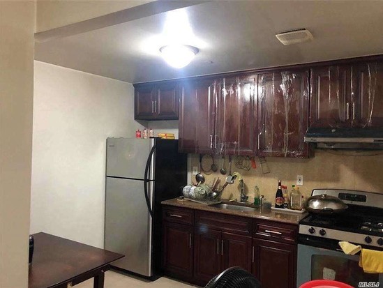 Condo for Sale Elmhurst, Queens