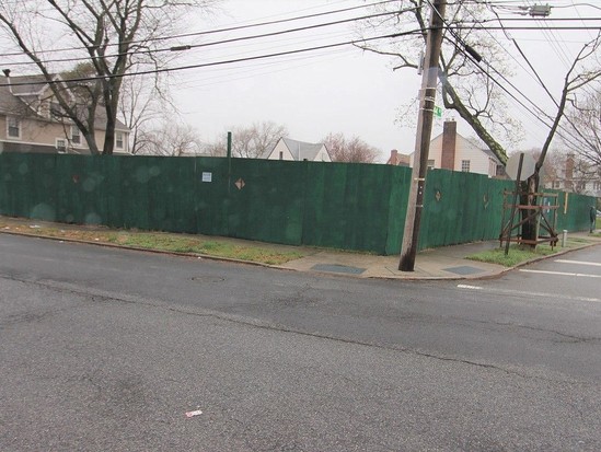 Land for Sale Douglaston, Queens