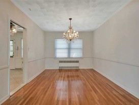 Home for Sale Douglaston, Queens