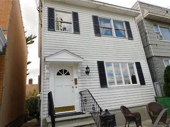 Single-family for Sale Maspeth, Queens