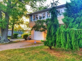 Home for Sale Bulls Head, Staten Island