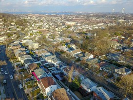 Home for Sale Todt Hill, Staten Island