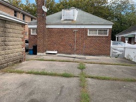 Home for Sale Auburndale, Queens