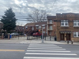 Home for Pre-foreclosure / auction Ridgewood, Queens