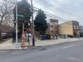 Home for Pre-foreclosure / auction Ridgewood, Queens