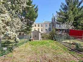 Home for Sale Greenpoint, Brooklyn