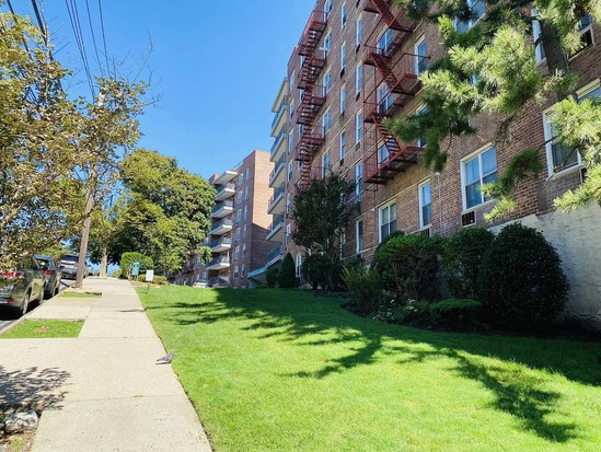 Condo for Sale Tompkinsville, Staten Island