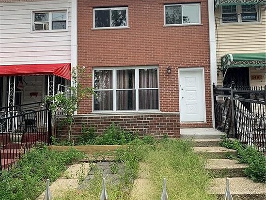 Single-family for Sale Soundview, Bronx