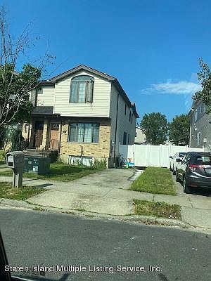 Single-family for Sale Eltingville, Staten Island