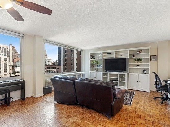 Condo for Sale Roosevelt Island, Manhattan