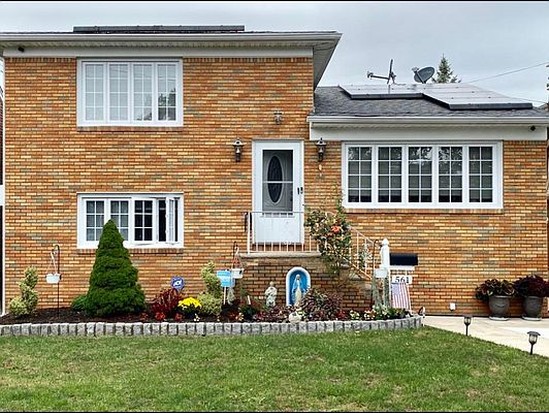 Single-family for Sale New Dorp, Staten Island