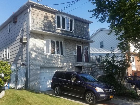 Single-family for Sale Castleton Corners, Staten Island