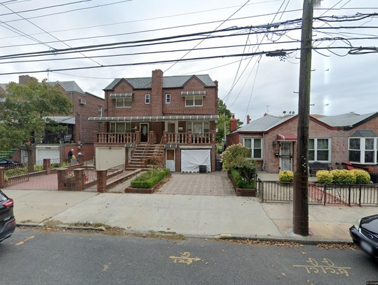 Single-family for Pre-foreclosure / auction Flatlands, Brooklyn