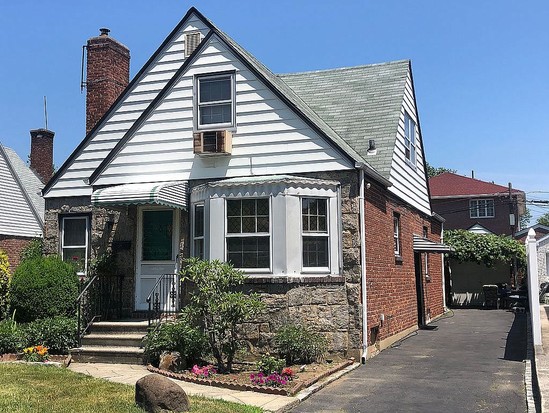 Single-family for Sale Little Neck, Queens