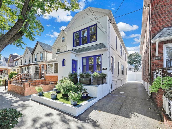 Single-family for Sale East Flatbush, Brooklyn