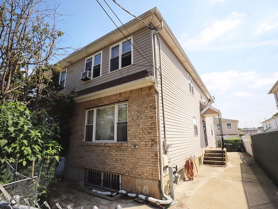 Single-family for Sale Park Hill, Staten Island