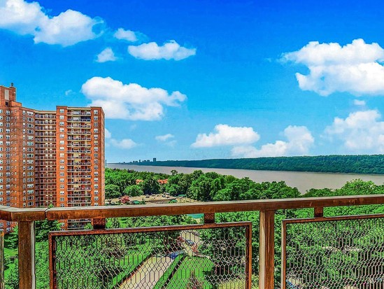 Condo for Sale Riverdale, Bronx