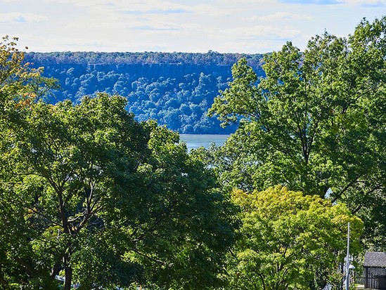 Condo for Sale Riverdale, Bronx